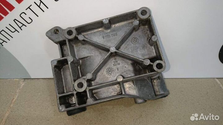 Кронштейн генератора BMW 5-серия E34 1988-1995