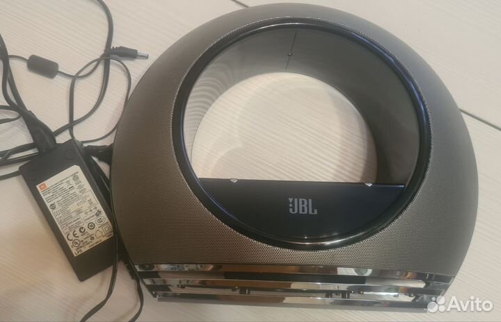 Портативная акустика JBL Radial 30 Вт