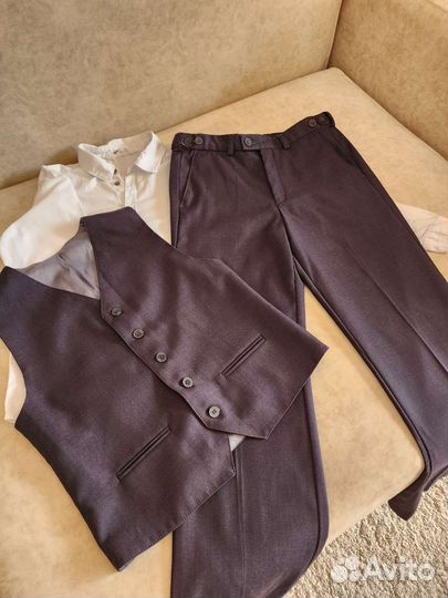 Школьный костюм двойка + рубашка 140-146