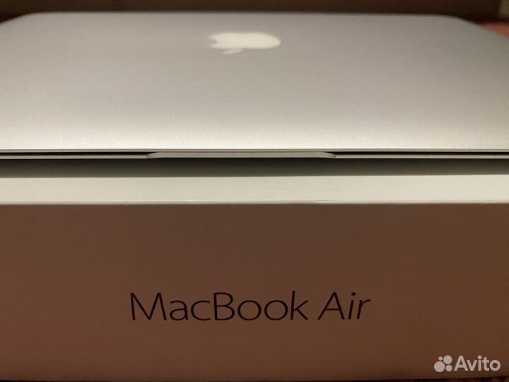 Apple MacBook Air 13 2017 (Intel Core i5)