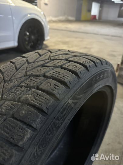 Dunlop SP Winter Ice02 245/45 R19 102T