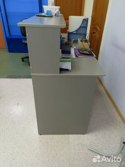 Стойка рецепшн бу