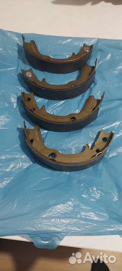 Тормозные колодки lancer 9