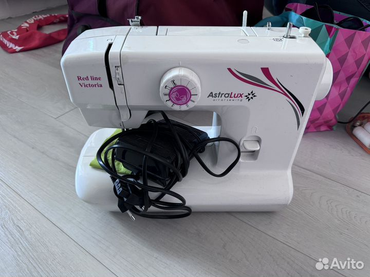 Швейная машина astralux