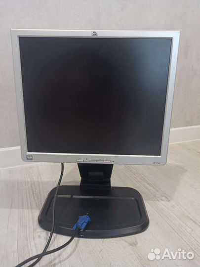 Монитор HP1740