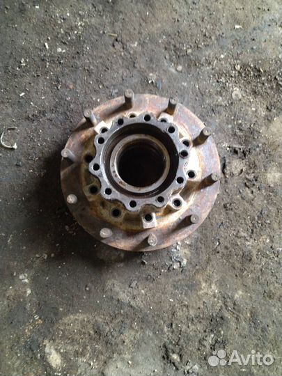 Ступица задняя MAN TGA 2006