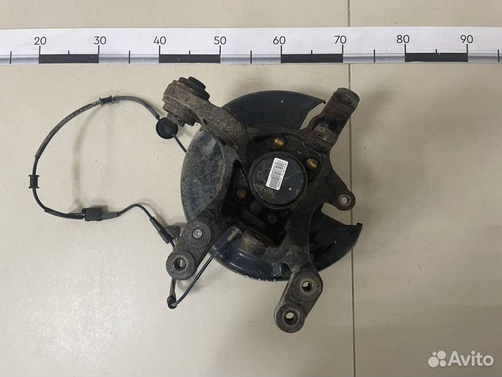 Кулак поворотный задний левый Hyundai i30 GD 2012