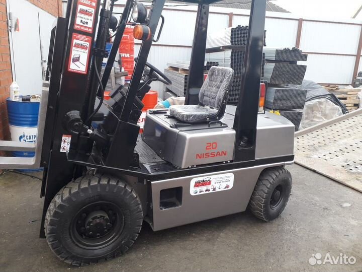 Вилочный погрузчик Toyota 8FD15, 2010