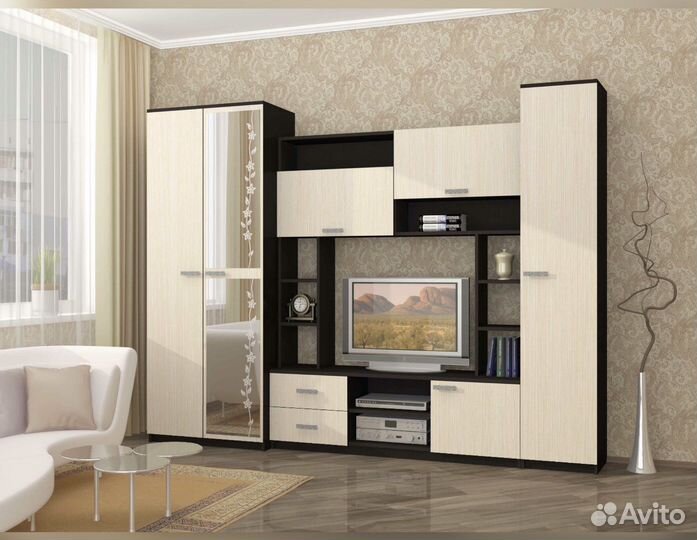 Стенка в гостиную