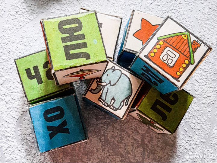 Кубики с буквами СССР из картона и пластика