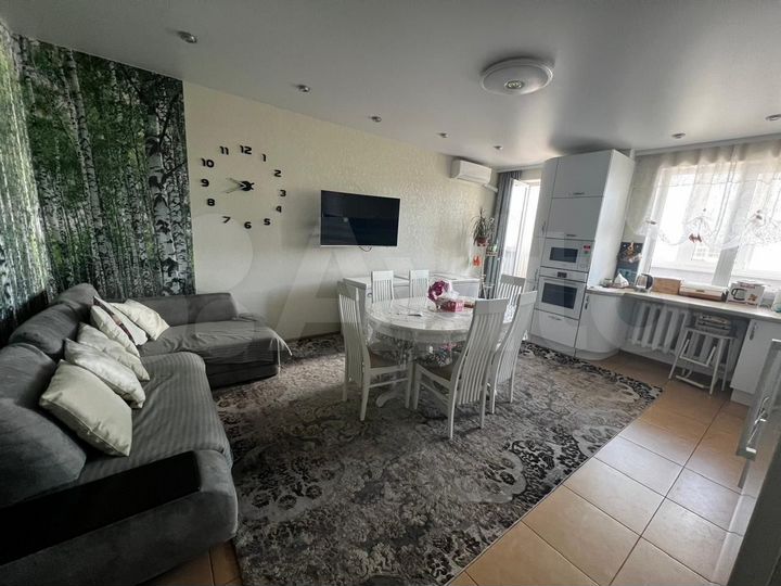 4-к. квартира, 140 м², 3/17 эт.