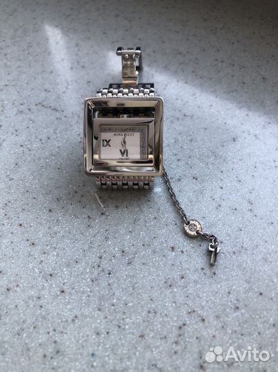 Часы наручные женские оригинал