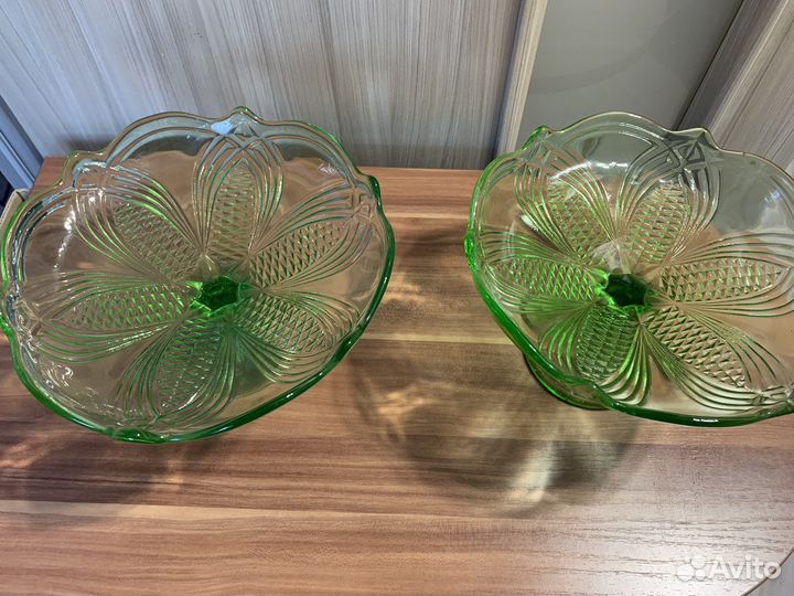 Ваза для фруктов цветное стекло СССР