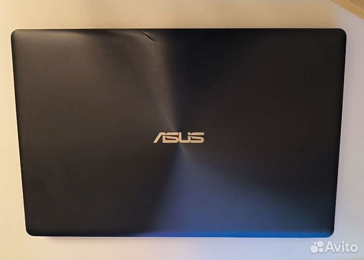 Ноутбук asus