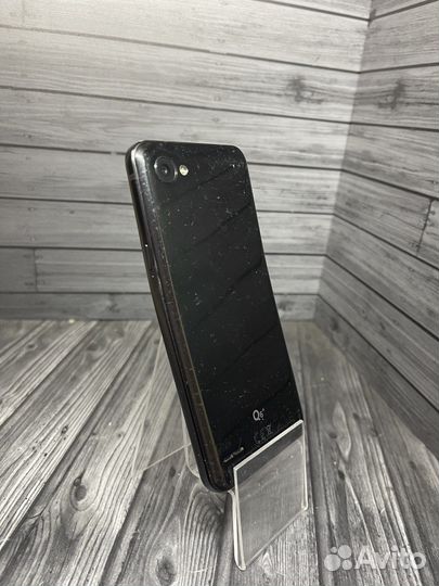 LG Q6 alpha
