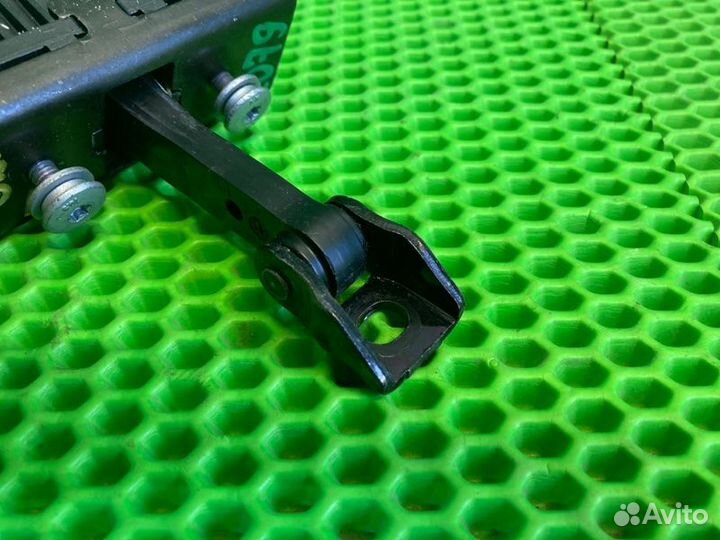 Ограничитель двери передний левый Bmw X5 E70