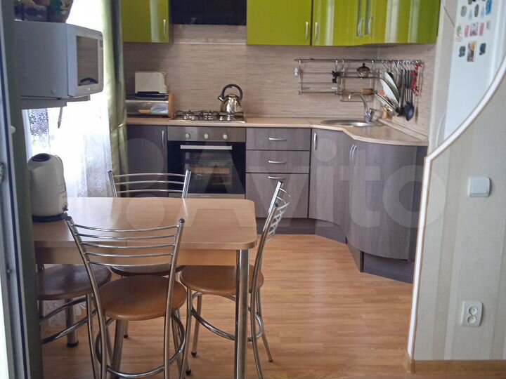 3-к. квартира, 60 м², 4/5 эт.