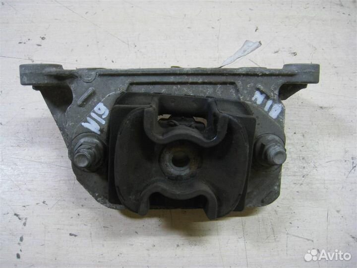Опора (подушка) кпп Renault Kangoo 2 (KW0) 2009
