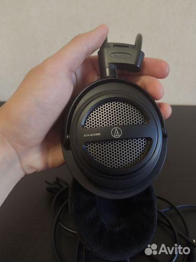 Audio Technica ATH-AVA400 - мониторные наушники