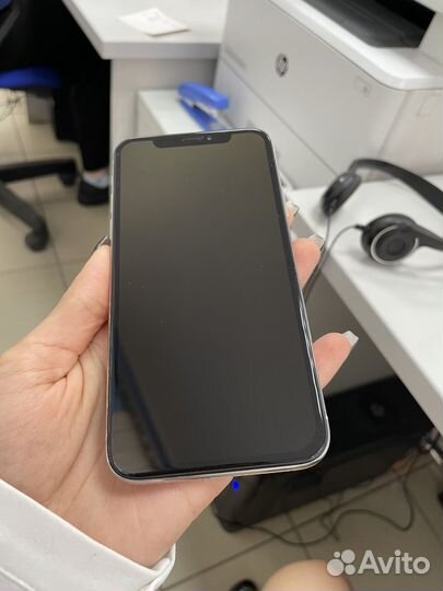 iPhone X 64гб