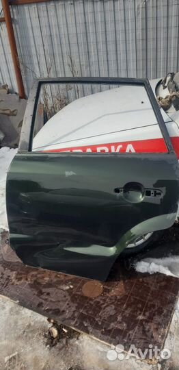Дверь задняя левая левая Hyundai-Tucson 04 - 10