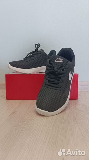 Кроссовки nike