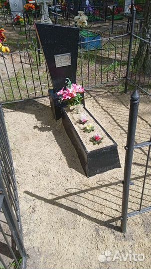 Уборка могил, уст. памятников, укладка плитки и др