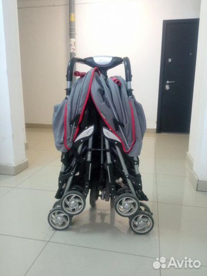 Коляска для двойни