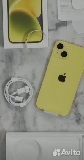 iPhone 14, 256 ГБ