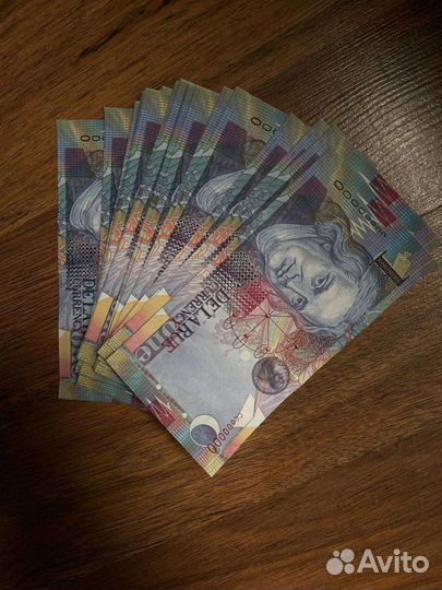 Тестовая банкнота DeLaRue 1 хаузнот 1999