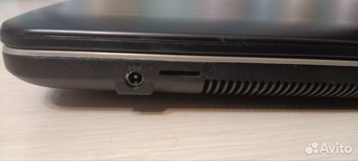 Ноутбук asus VivoBook