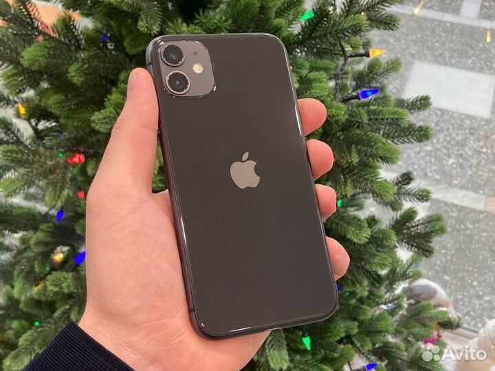 iPhone 11, 64 ГБ