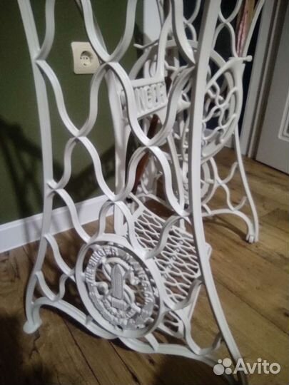 Машинка швейная станина подстолье Зингер Singer