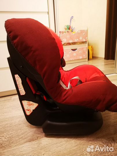 Автомобильное кресло maxi cosi