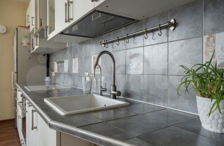 3-к. квартира, 76,8 м², 11/20 эт.