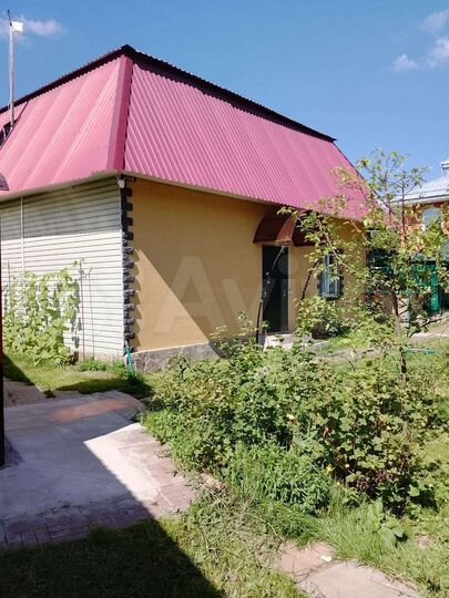 Дом 160 м² на участке 4 сот.