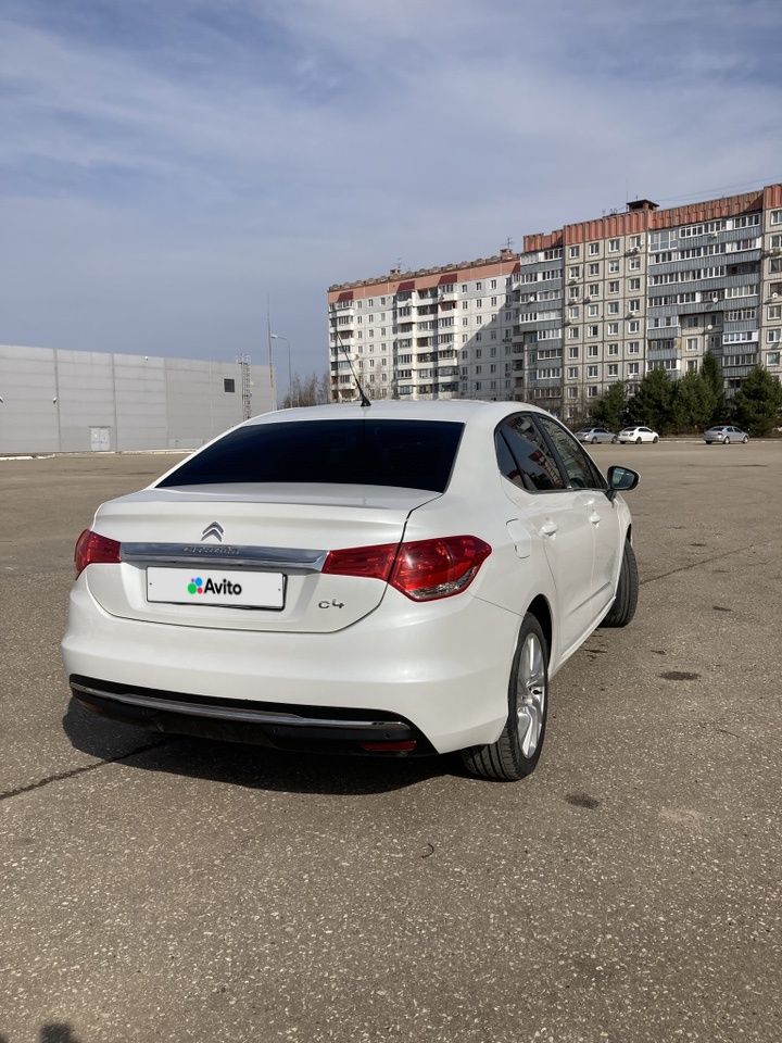 Citroen C4: фото владельца