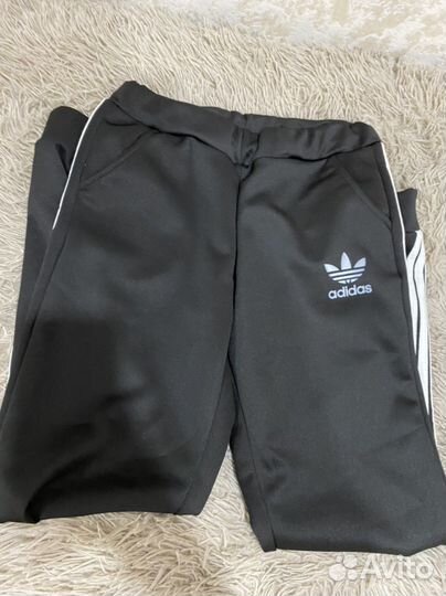 Костюм спортивный женский