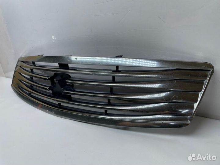 Решетка радиатора Infiniti G35 3.5 2007