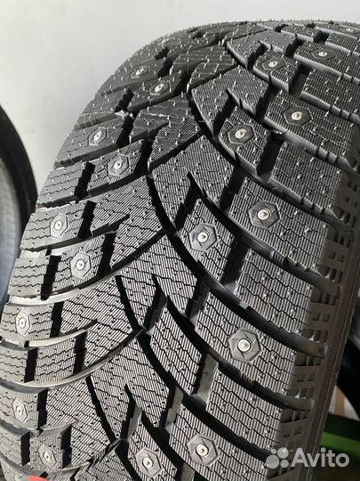 Zeta Antarctica Sport 245/45 R20 и 275/40 R20