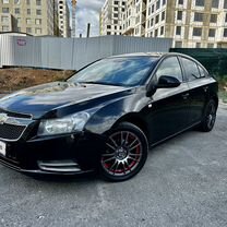 Chevrolet Cruze 1.6 MT, 2012, 252 000 км, с пробегом, цена 735 000 руб.