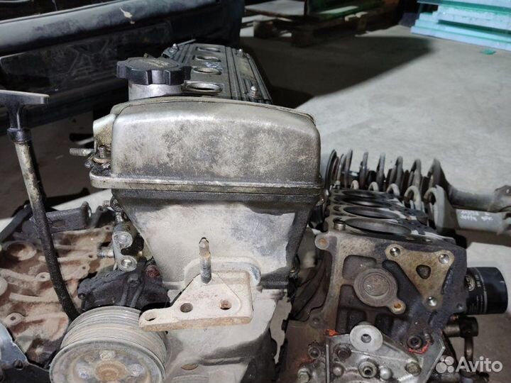 Головка блока цилиндров Toyota Carina E седан 1.6