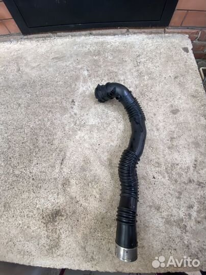 Патрубок интеркулера bmw f10