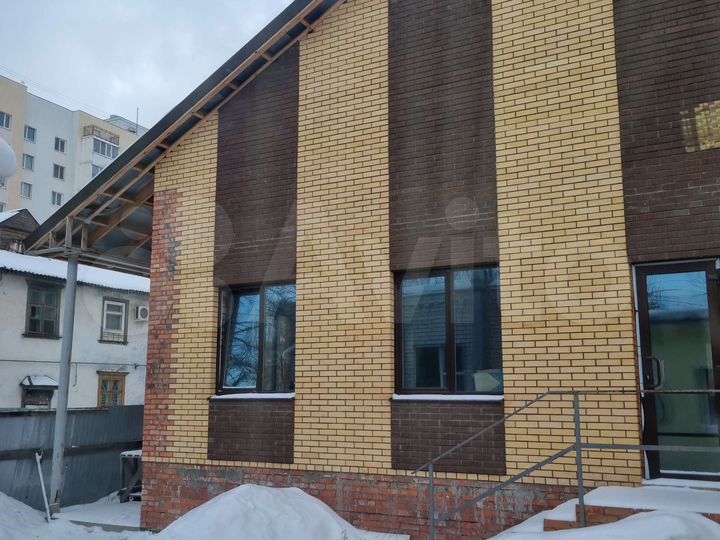 Здание, 350 м²