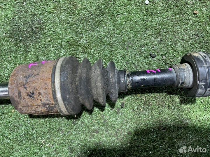 Привод передний правый Honda Stepwgn RF1 B20B 1997