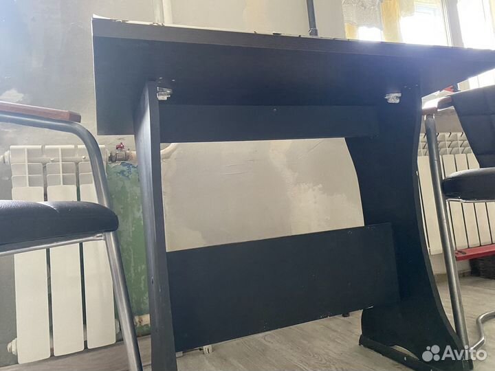 Стол 2 стула