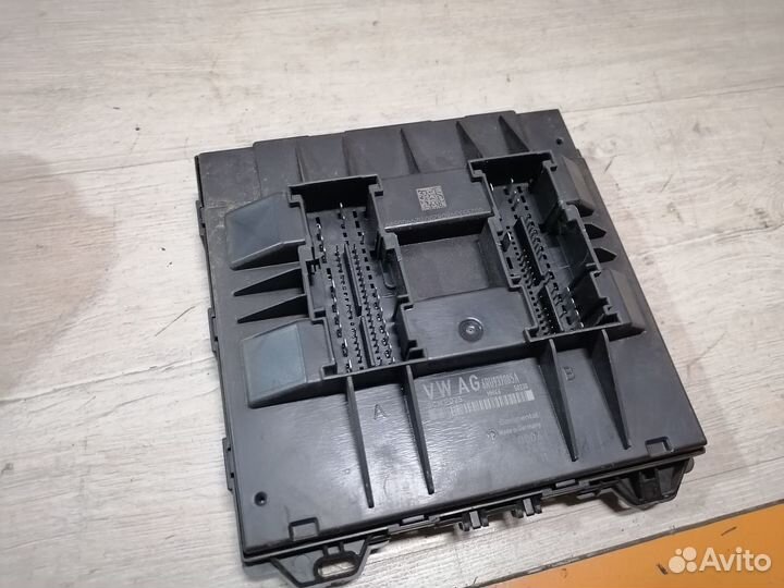 Блок комфорта BCM Volkswagen Polo 5 Skoda Rapid