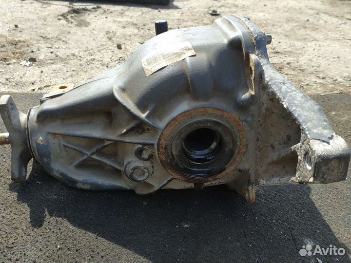 Редуктор задний Mercedes-Benz C180 W204 W212 W 212