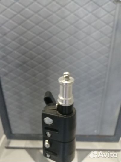 Штатив для фотоаппарата