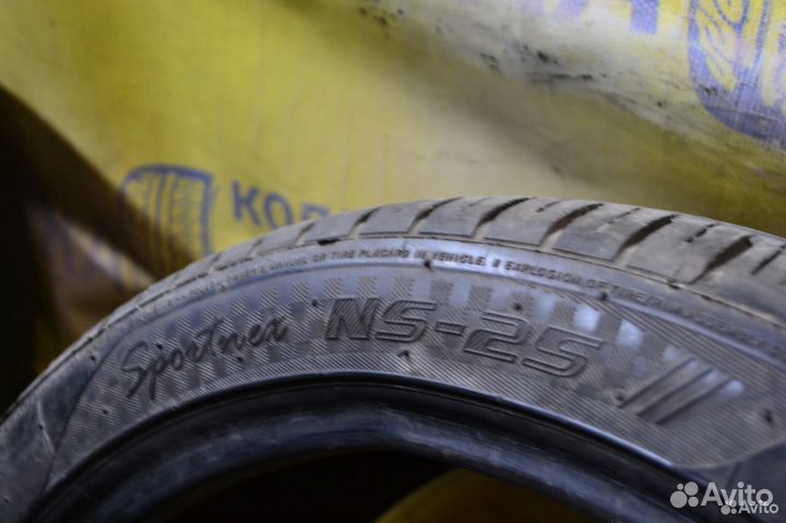 Nankang NS-25 235/40 R18